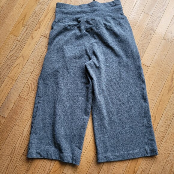 Donna Karan High Waisted Wide Leg Cropped Sweatpants L - Picture 4 of 15